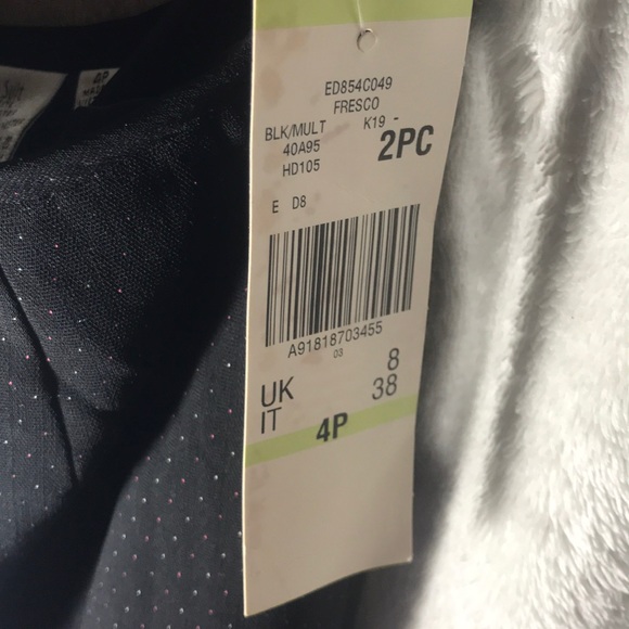 Le Suit Petite size 4P Skirt white and red dots - Picture 5 of 8